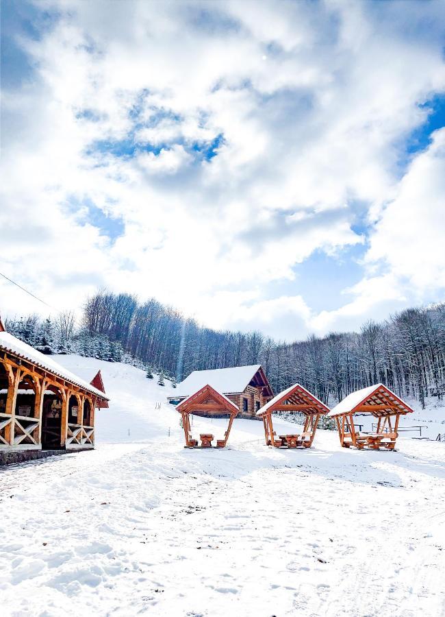 Комплекс Скала Vila Serednye Vodyane Exterior foto