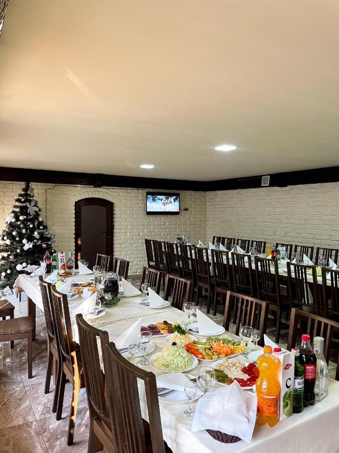 Комплекс Скала Vila Serednye Vodyane Exterior foto